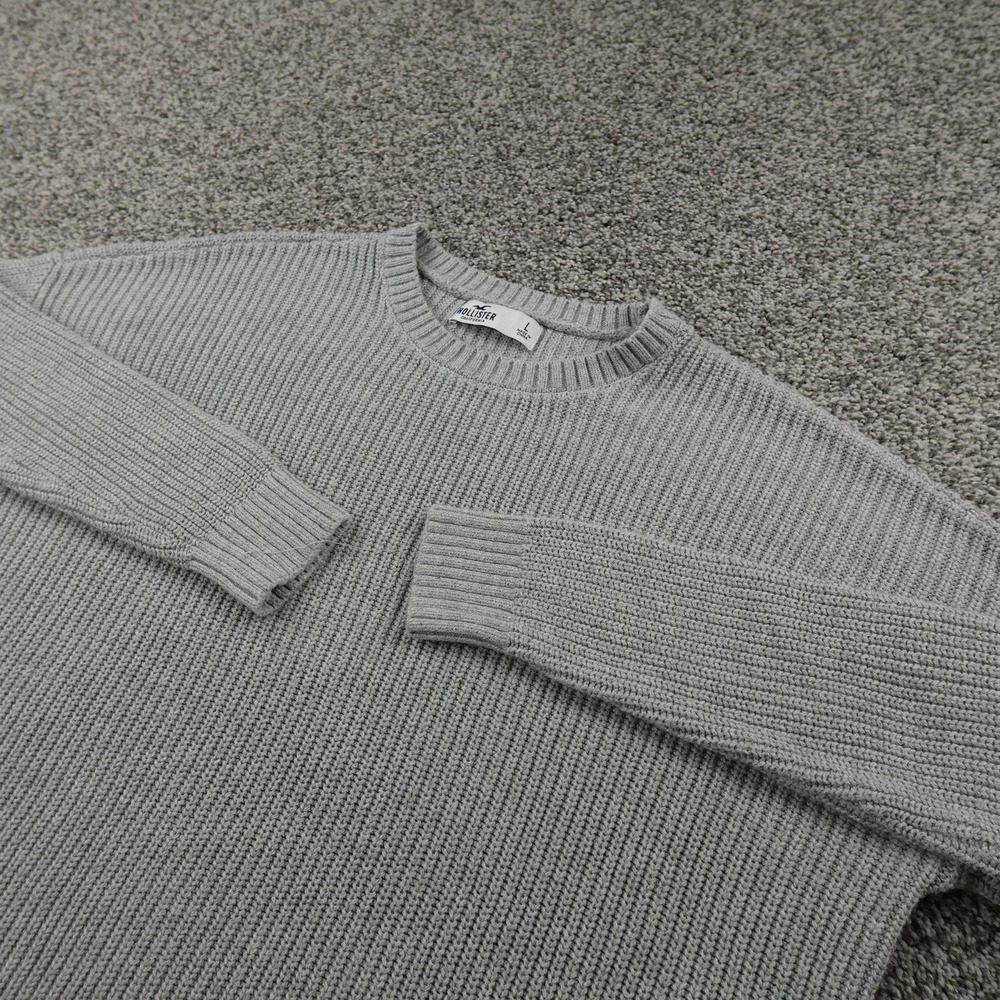 Hollister Light Gray Crewneck Sweater